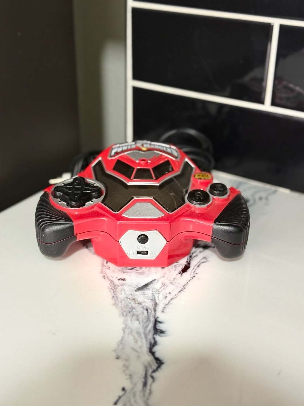 2006 Jakks Pacific Power Rangers Plug and Play TV Video Game Controller